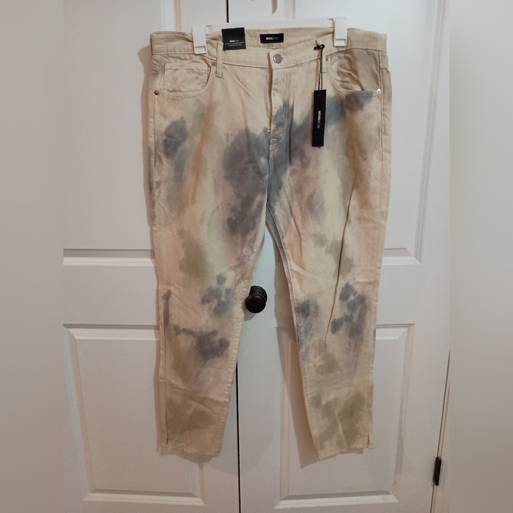 Boohoo Mens Beige and Gray Slim Straight Jeans